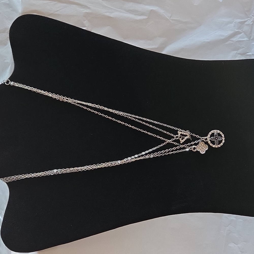 Triple Layered Necklace - Picture 5 of 10
